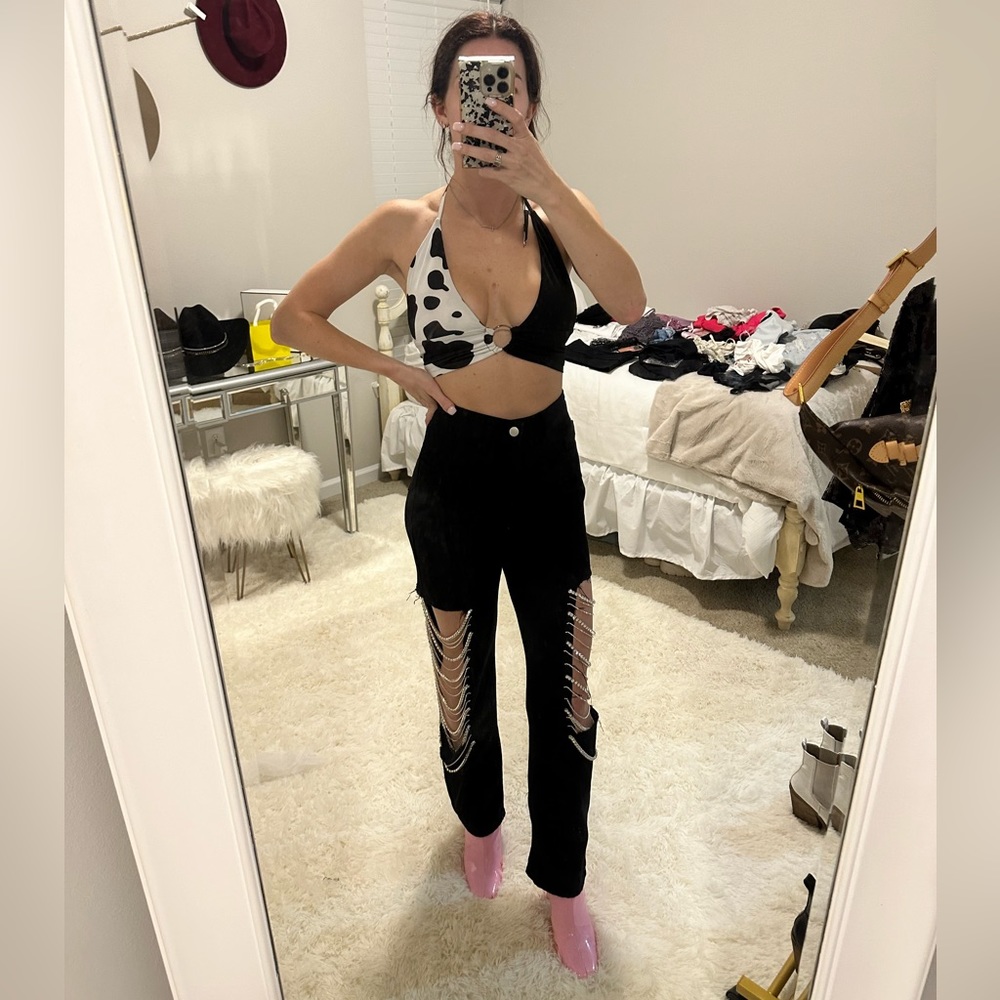 Kiwi Black Rhinestones Cut Out Jeans
